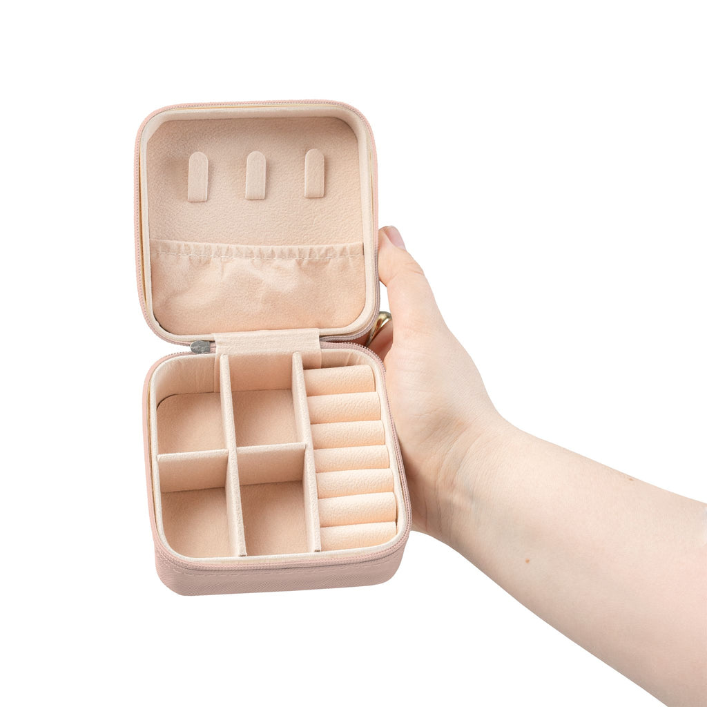 CRUZZY EYECORE JEWELRY CASE